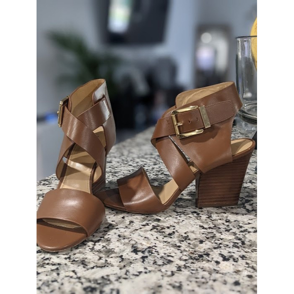 Michael Kors Brown Leather Heels 7M - Picture 1 of 8